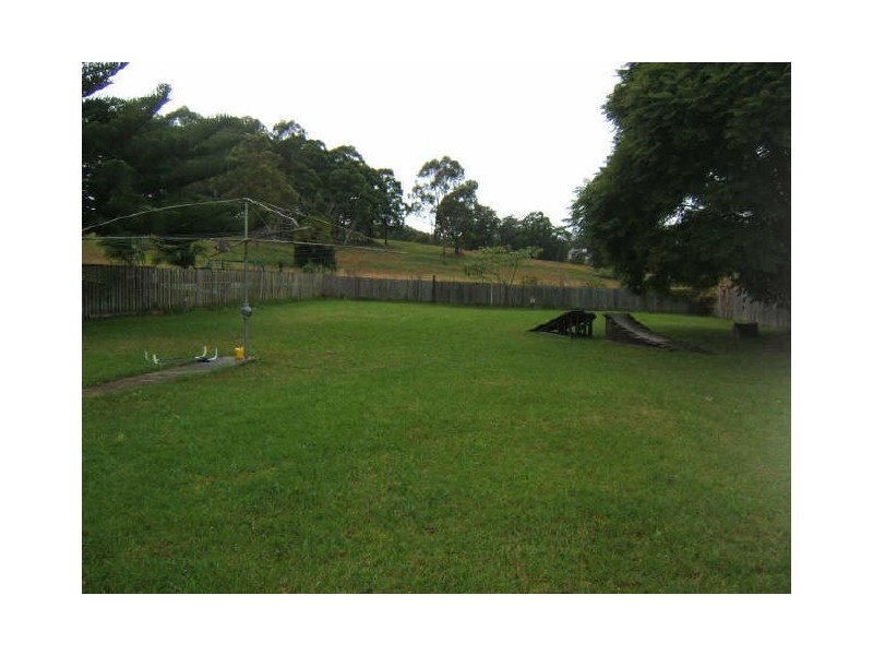 11 Bangalow Road, Coopernook NSW 2426