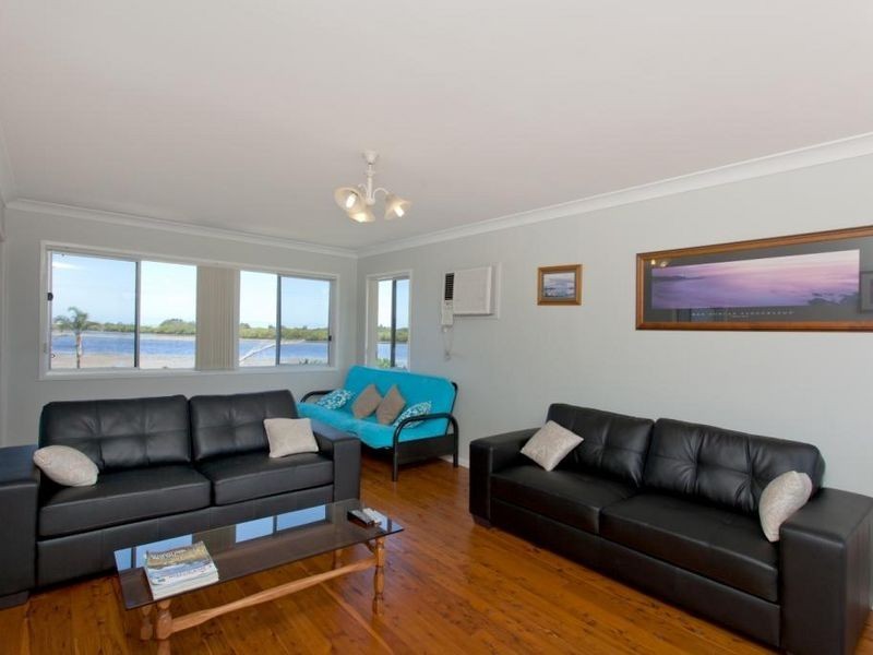 5 Glacken Street, Harrington NSW 2427