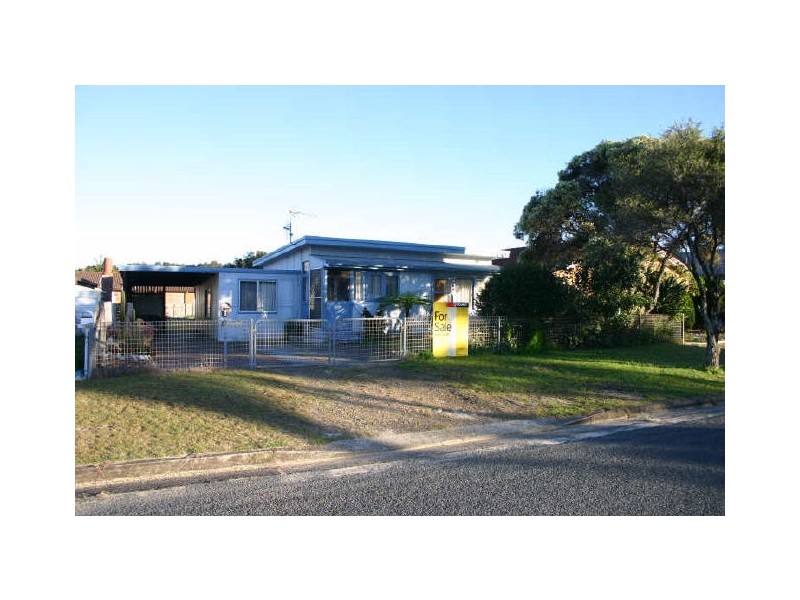 12 Murray Street, Harrington NSW 2427