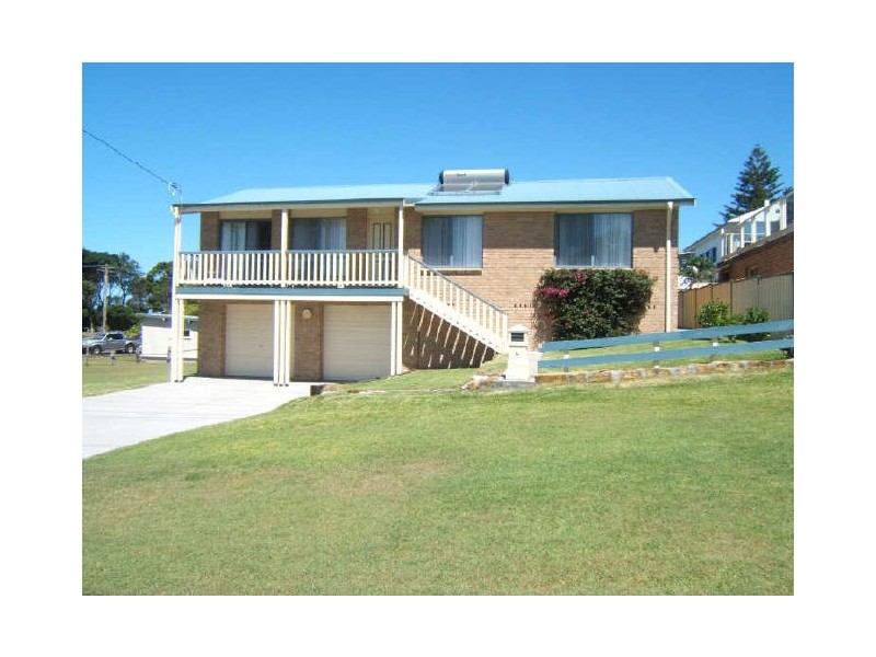 2A Granter Street, Harrington NSW 2427