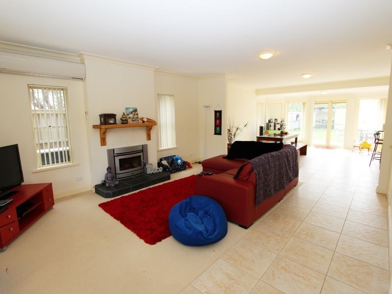 24 Sampson Avenue, Harrington NSW 2427