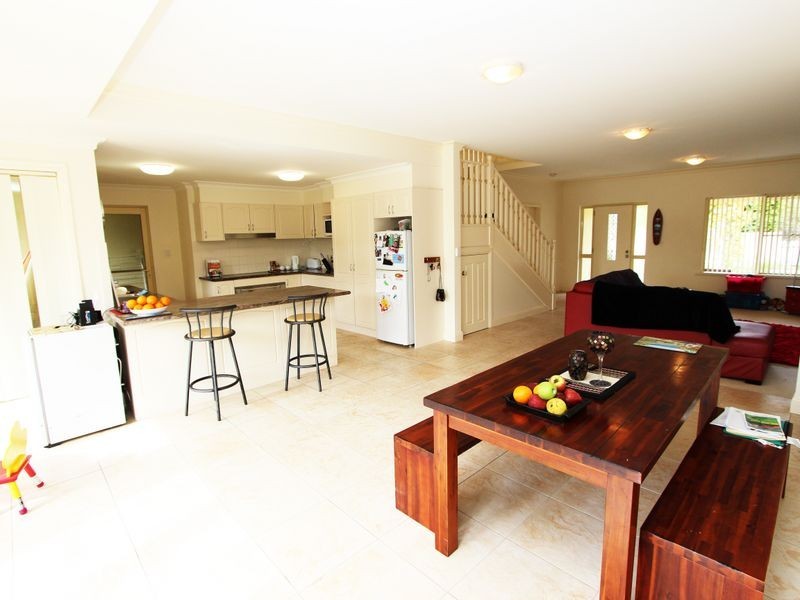 24 Sampson Avenue, Harrington NSW 2427