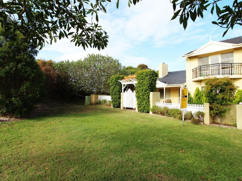 24 Sampson Avenue, Harrington NSW 2427