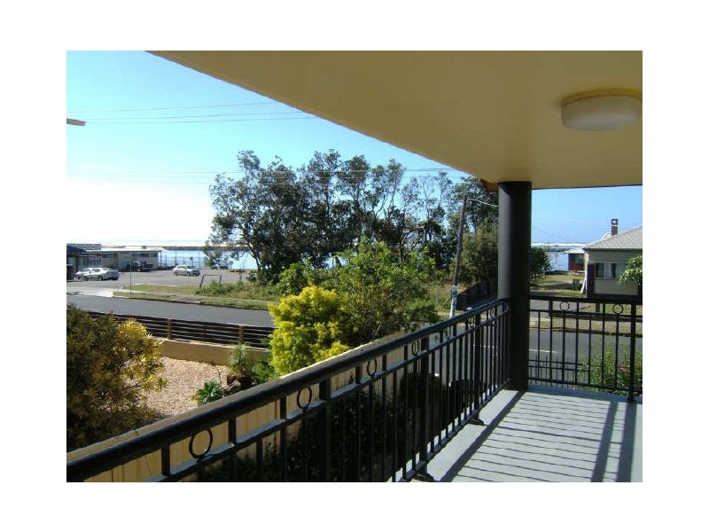 2/41 Beach Street, Harrington NSW 2427