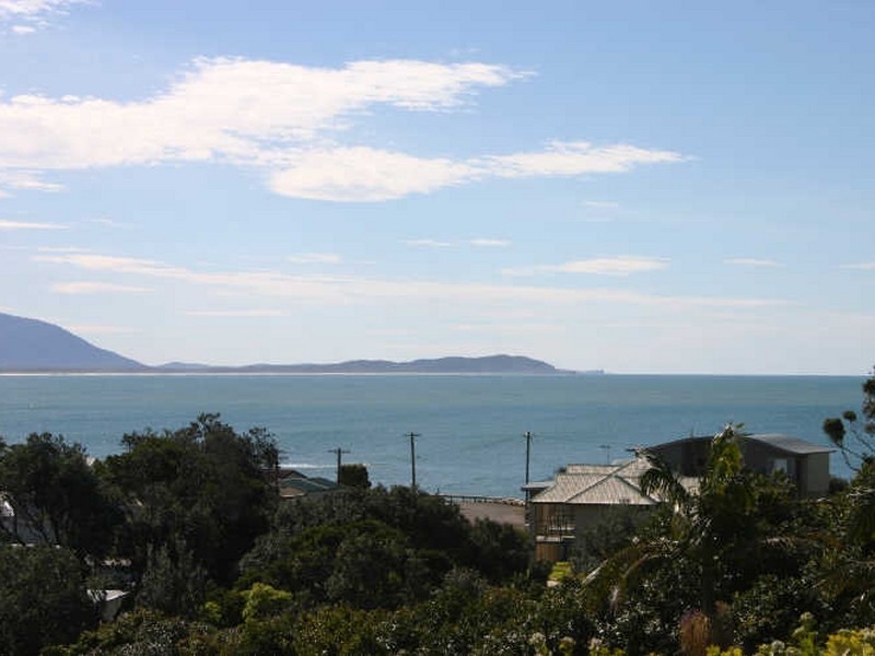 4 Geoffrey Street, Crowdy Head NSW 2427