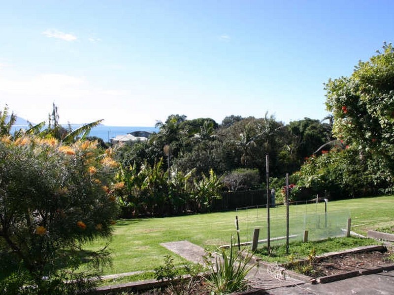 4 Geoffrey Street, Crowdy Head NSW 2427