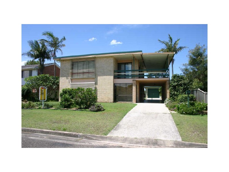 1 Maianbar Ave, Harrington NSW 2427