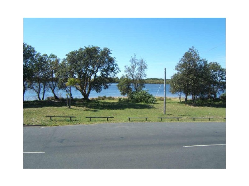 135 Beach Street, Harrington NSW 2427