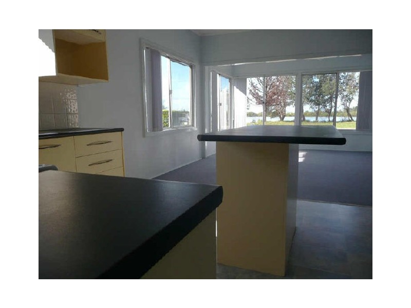 133 Beach Street, Harrington NSW 2427