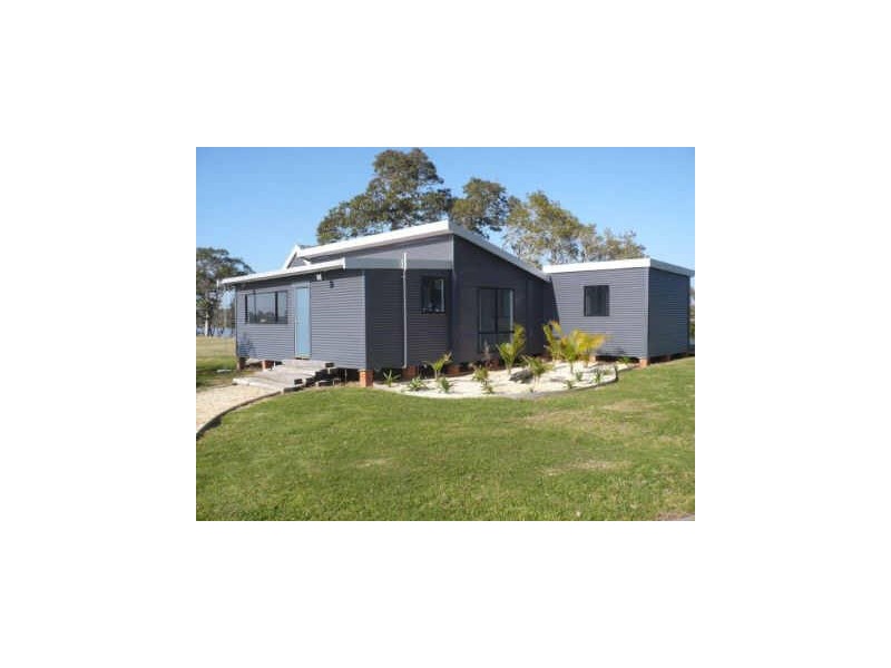 90 Harrington Road, Coopernook NSW 2426