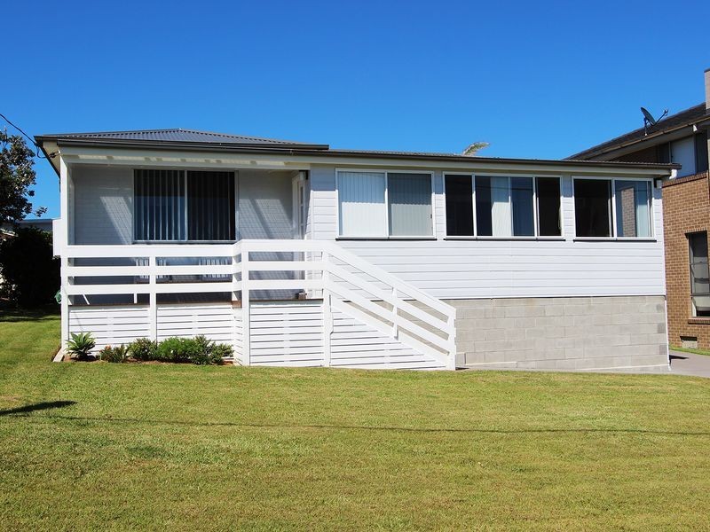 23 Pacific Drive, Crowdy Head NSW 2427