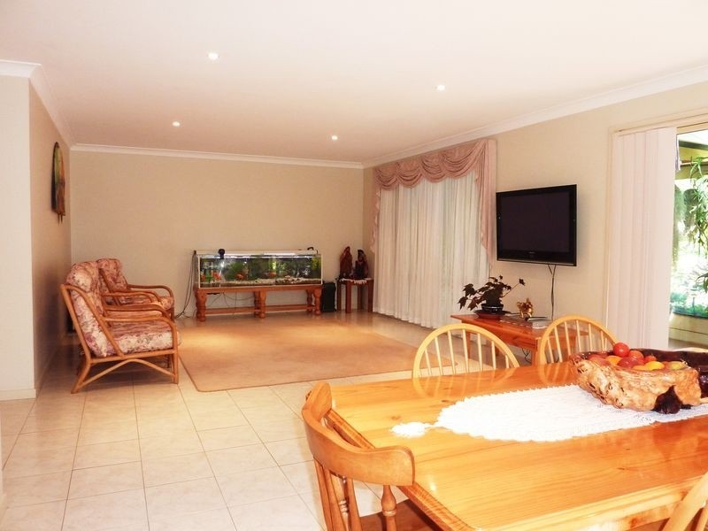 215 Beach Street, Harrington NSW 2427