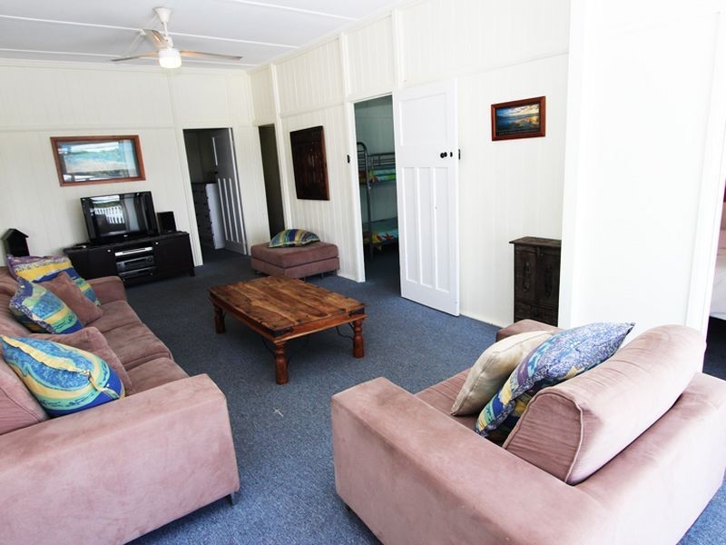 7 Church Street, Harrington NSW 2427