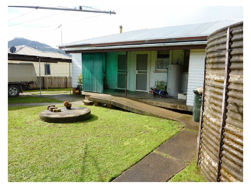 15 James Street, Moorland NSW 2443