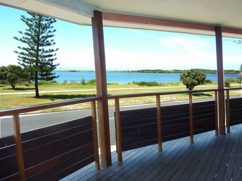 91 Beach Street, Harrington NSW 2427