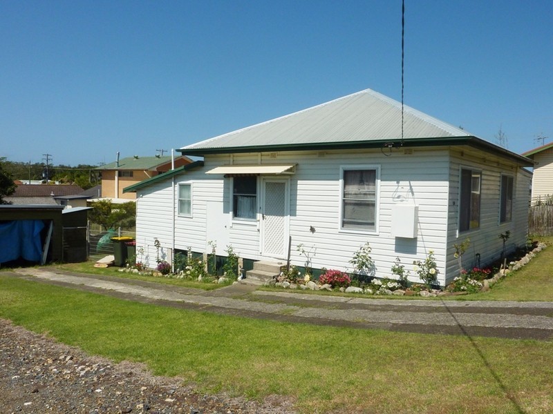 9 Granter Street, Harrington NSW 2427