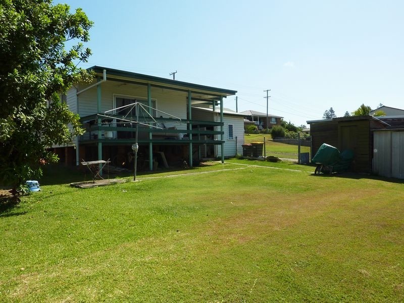 9 Granter Street, Harrington NSW 2427