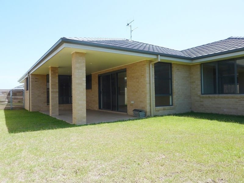 4 Demi Parade, Harrington NSW 2427