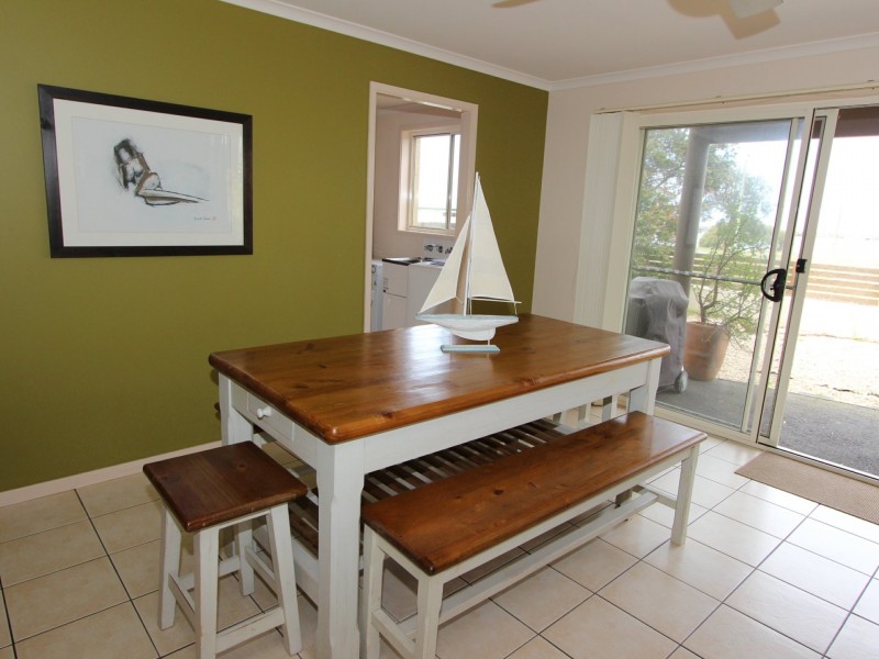 2/39 Beach Street, Harrington NSW 2427