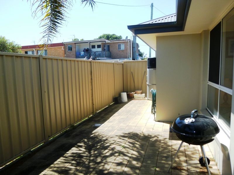 2/69-71 Crowdy Street, Harrington NSW 2427