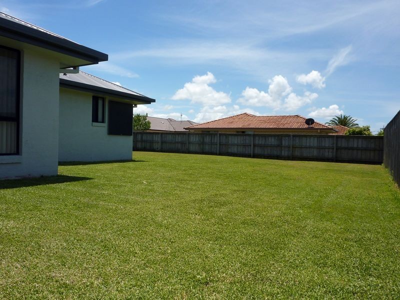 5 Florrie Ellison Street, Harrington NSW 2427