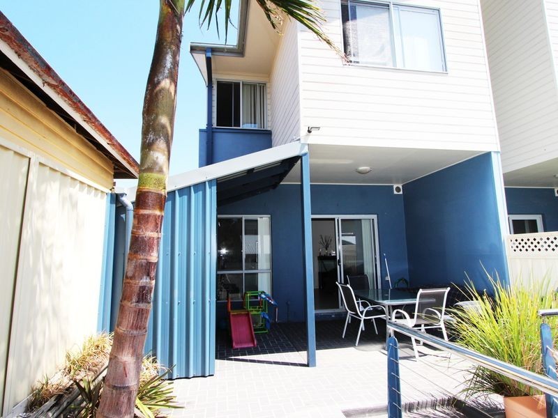 1/9 Muir Street, Harrington NSW 2427