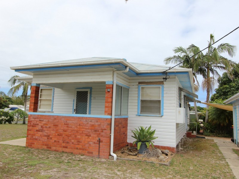 15 Murray Street, Harrington NSW 2427