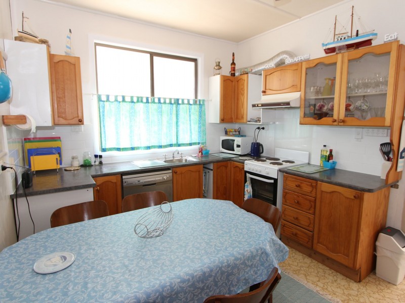 15 Murray Street, Harrington NSW 2427