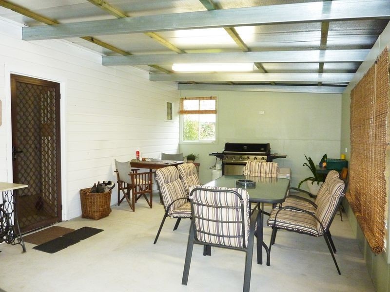 13 Macquarie Street, Coopernook NSW 2426