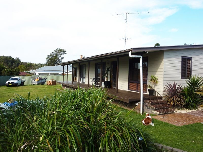 4 Dangar Place, Coopernook NSW 2426