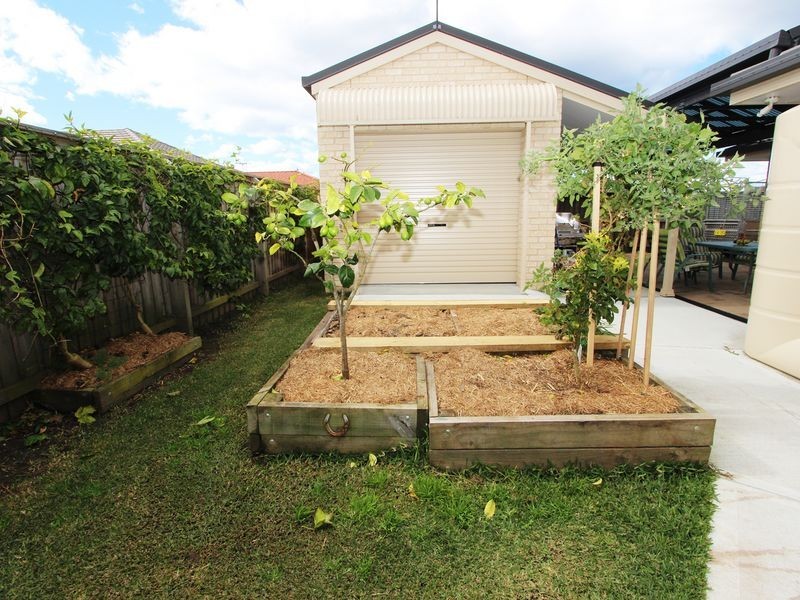 8 Demi Parade, Harrington NSW 2427