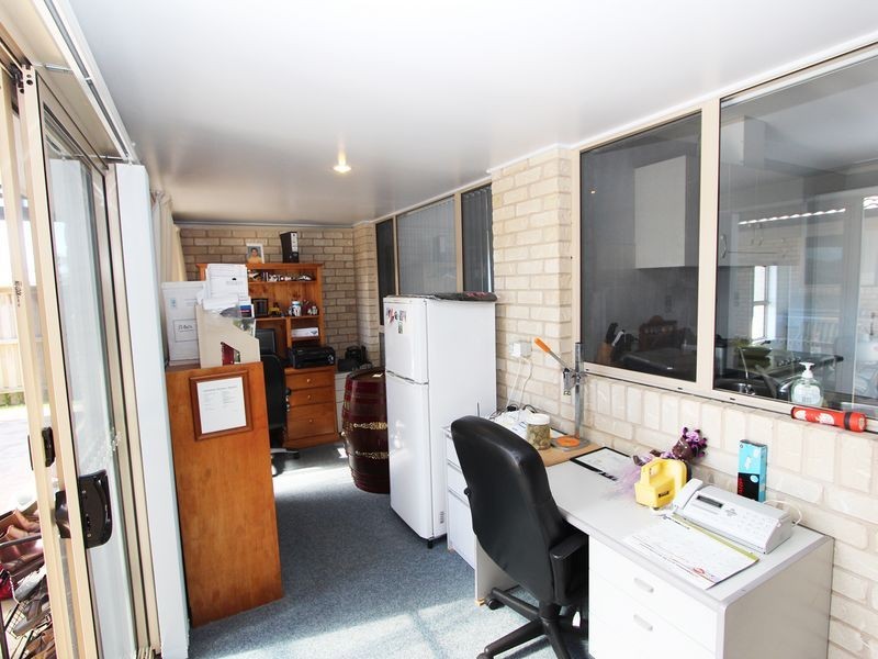 8 Demi Parade, Harrington NSW 2427