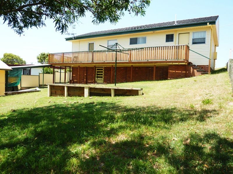 8 Crown Street, Harrington NSW 2427