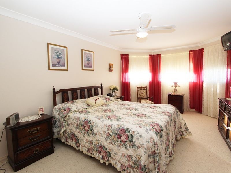 229 Beach Street, Harrington NSW 2427