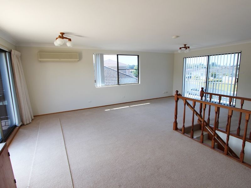 17 Shearwater Crescent, Harrington NSW 2427