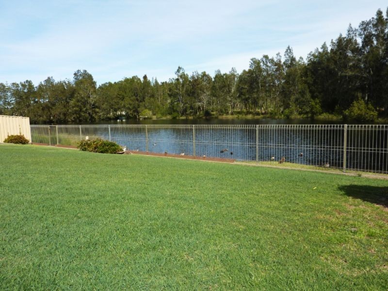 17 Shearwater Crescent, Harrington NSW 2427