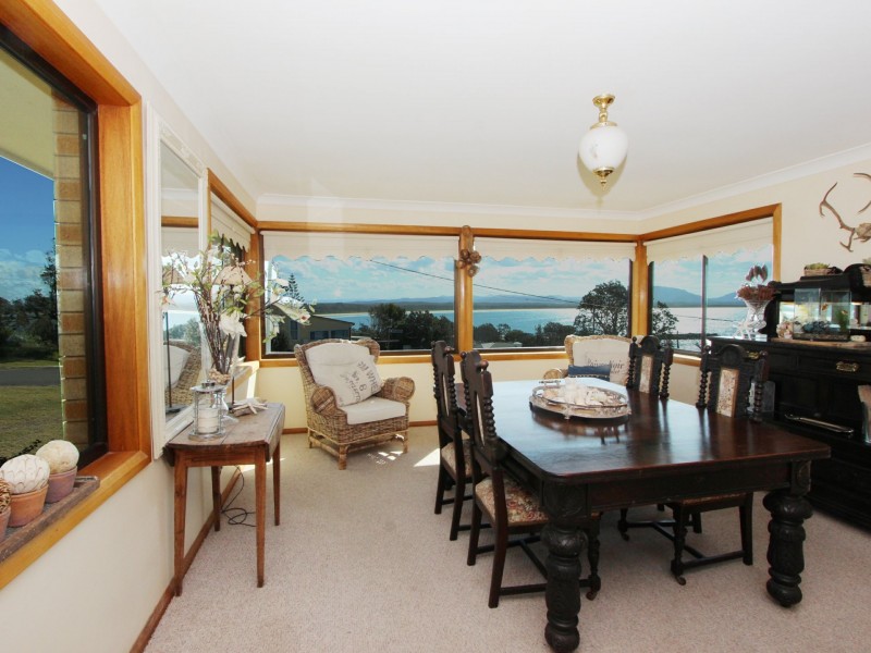 1 Joyce Street, Crowdy Head NSW 2427