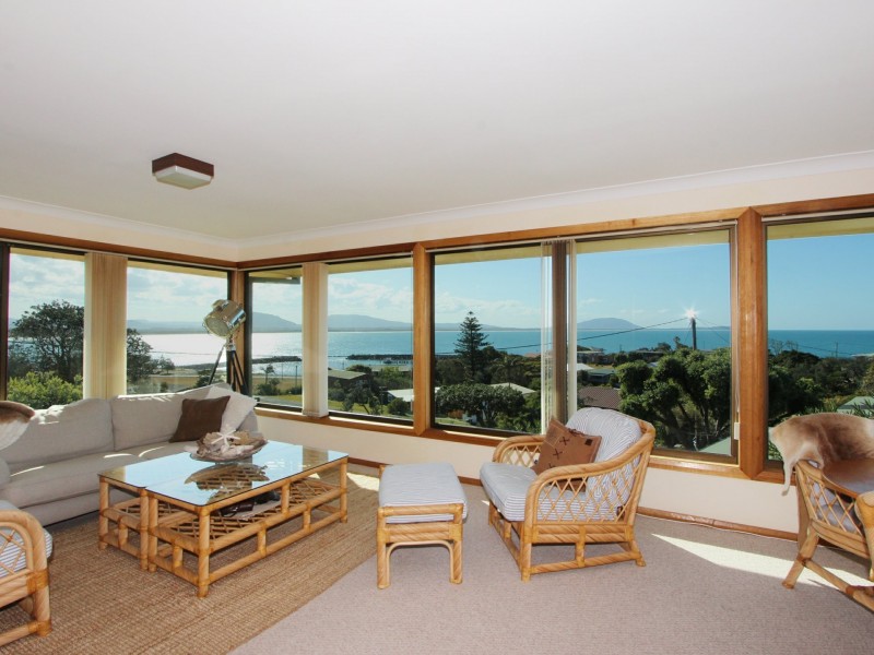 1 Joyce Street, Crowdy Head NSW 2427