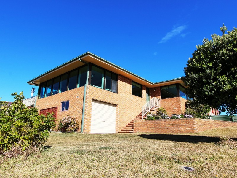 1 Joyce Street, Crowdy Head NSW 2427
