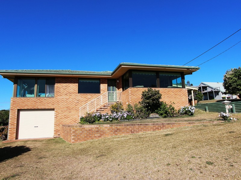 1 Joyce Street, Crowdy Head NSW 2427