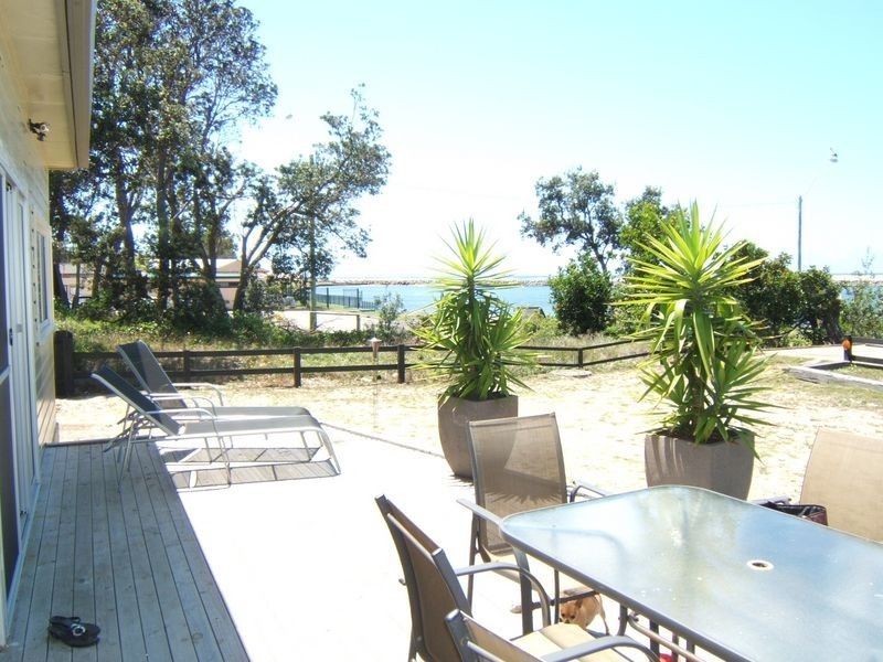 40 Beach Street, Harrington NSW 2427