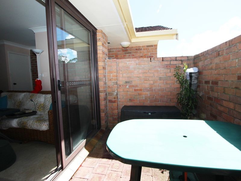 4/87-89 Minamurra Drive, Harrington NSW 2427