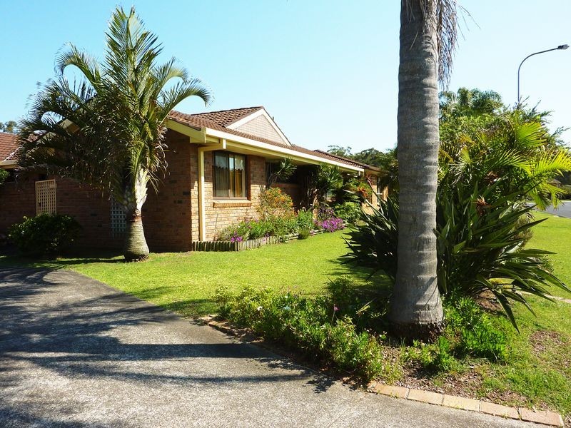 2/87-89 Minamurra Drive, Harrington NSW 2427