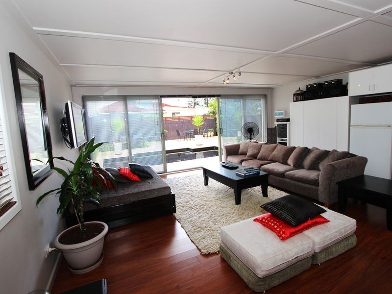 11 Scott Street, Harrington NSW 2427