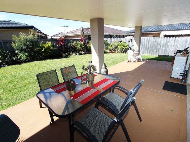 25 John Gollan Avenue, Harrington NSW 2427