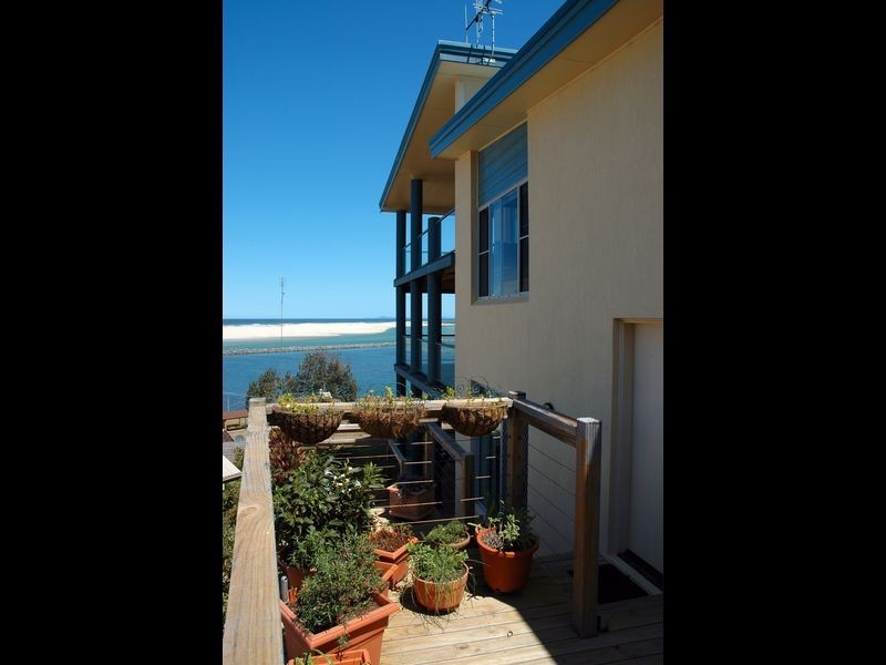 1 Crown Street, Harrington NSW 2427