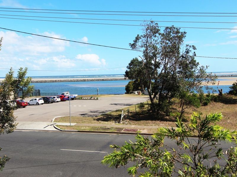 1/39 Beach Street, Harrington NSW 2427