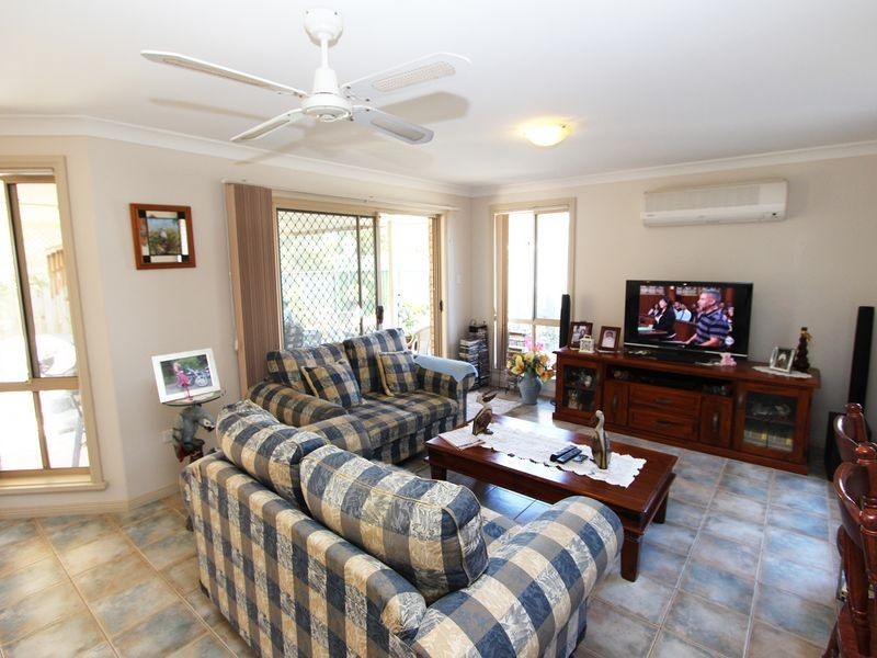 2/33 Electra Parade, Harrington NSW 2427