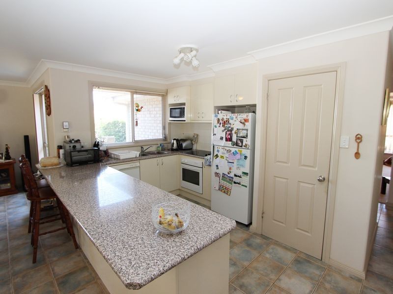 2/33 Electra Parade, Harrington NSW 2427