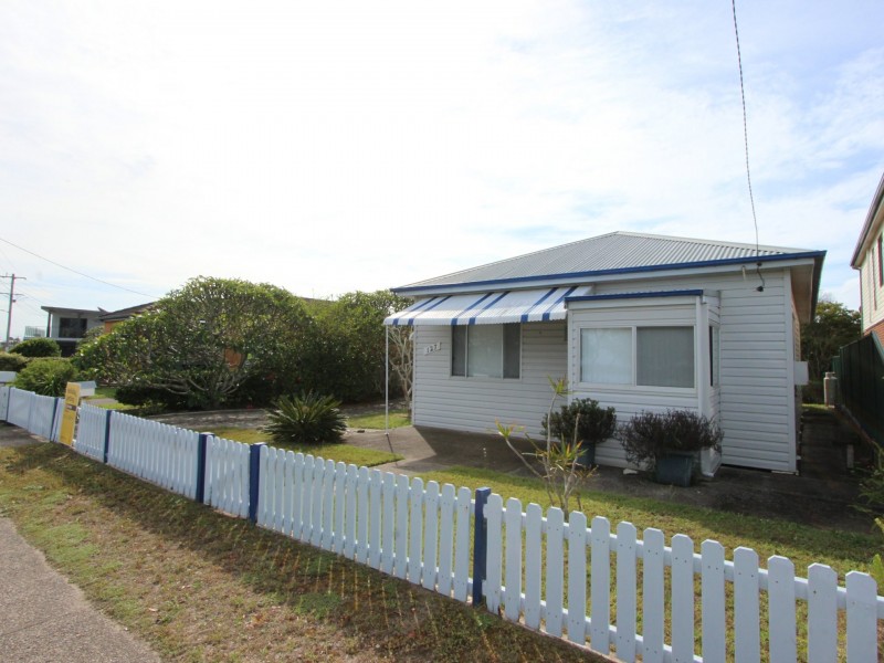 127 Beach Street, Harrington NSW 2427